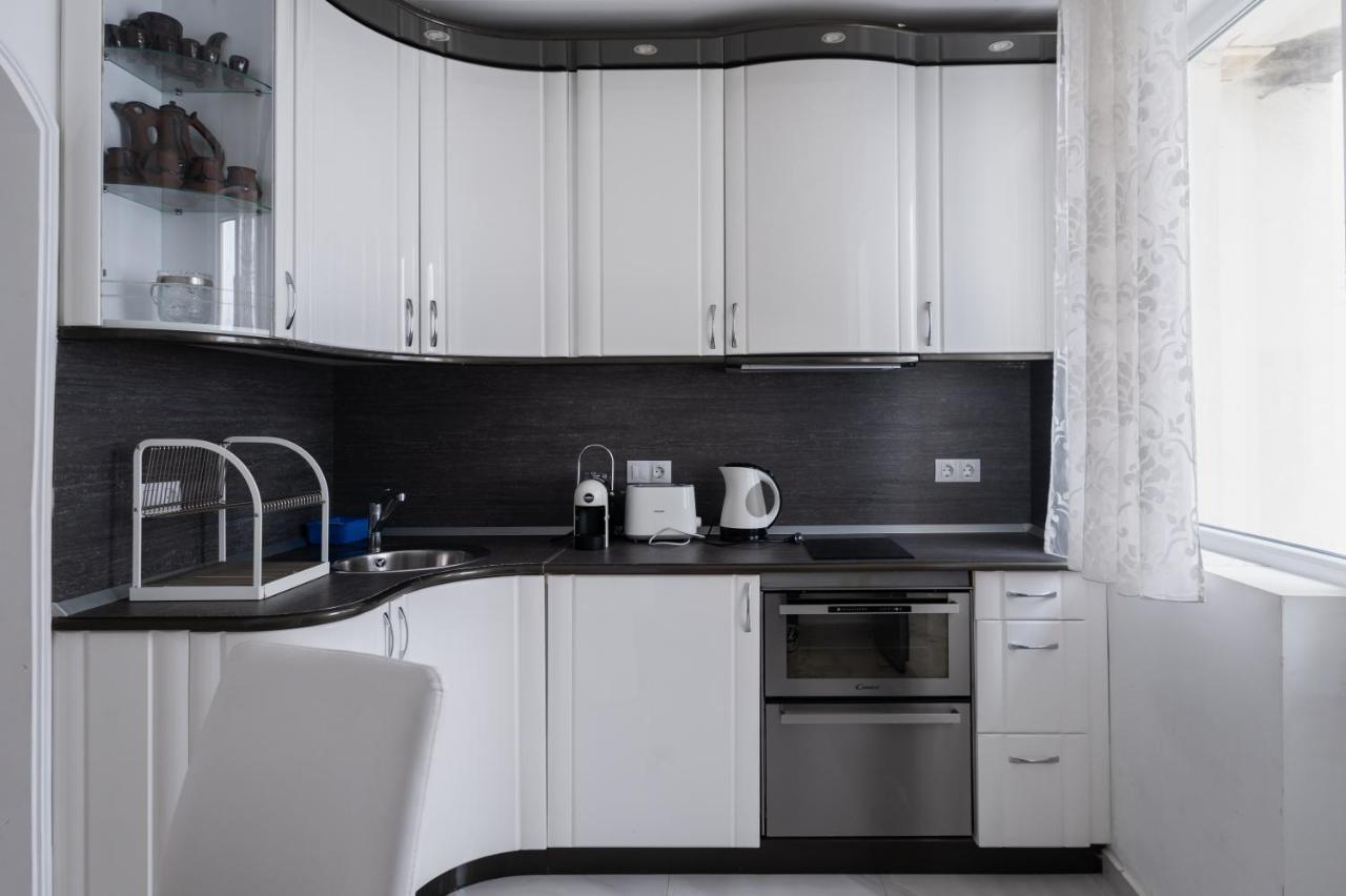Central 2-Bd Bright Apartment In Sofia By Flat Mаnager מראה חיצוני תמונה
