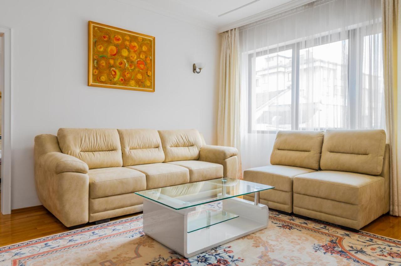Central 2-Bd Bright Apartment In Sofia By Flat Mаnager מראה חיצוני תמונה