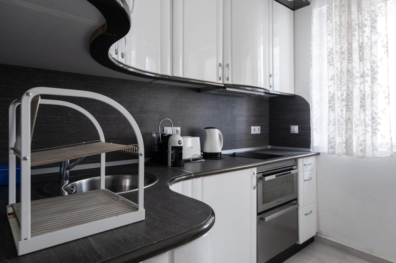 Central 2-Bd Bright Apartment In Sofia By Flat Mаnager מראה חיצוני תמונה